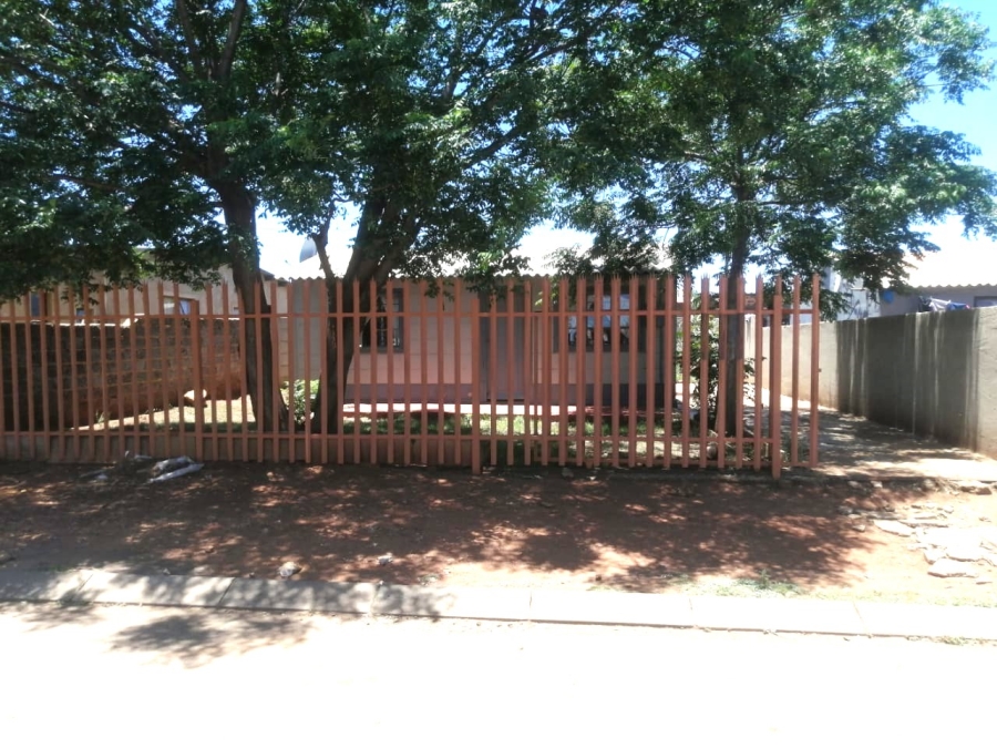 2 Bedroom Property for Sale in Vosloorus Gauteng