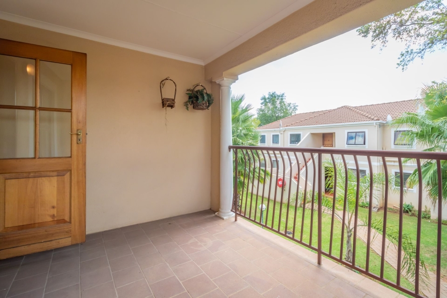 To Let 3 Bedroom Property for Rent in Robindale Gauteng