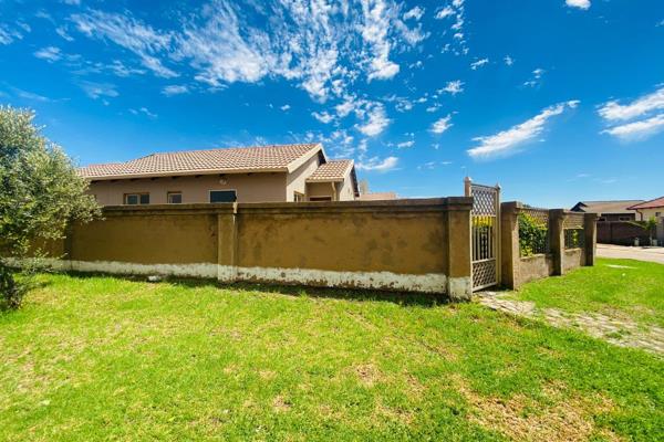 3 Bedroom Property for Sale in Rosslyn Gauteng