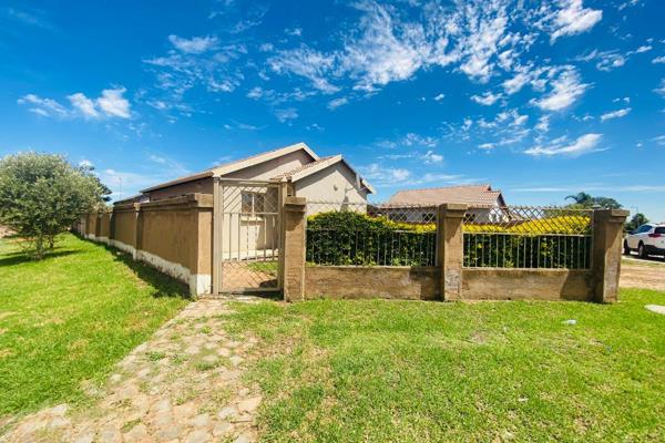 3 Bedroom Property for Sale in Rosslyn Gauteng