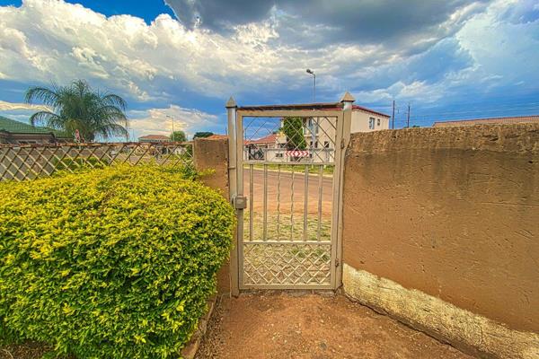 3 Bedroom Property for Sale in Rosslyn Gauteng