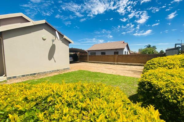 3 Bedroom Property for Sale in Rosslyn Gauteng