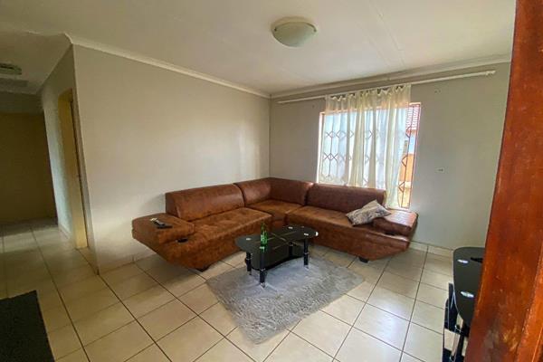 3 Bedroom Property for Sale in Rosslyn Gauteng