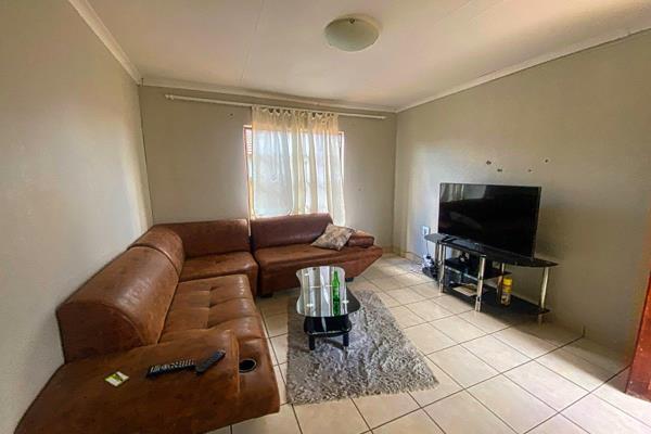 3 Bedroom Property for Sale in Rosslyn Gauteng