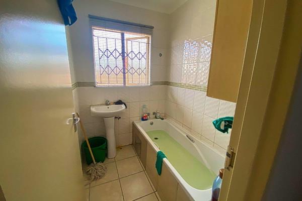 3 Bedroom Property for Sale in Rosslyn Gauteng