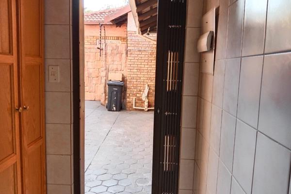 3 Bedroom Property for Sale in Ninapark Gauteng