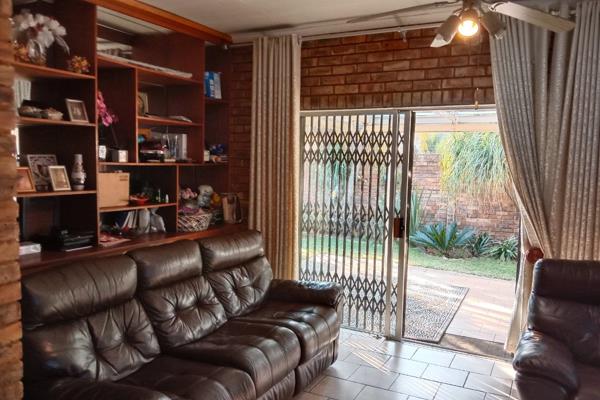 3 Bedroom Property for Sale in Ninapark Gauteng