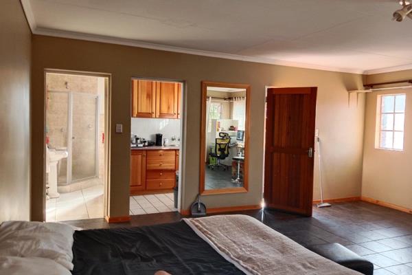 3 Bedroom Property for Sale in Ninapark Gauteng