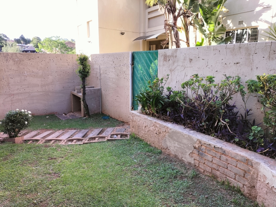 2 Bedroom Property for Sale in Discovery Gauteng