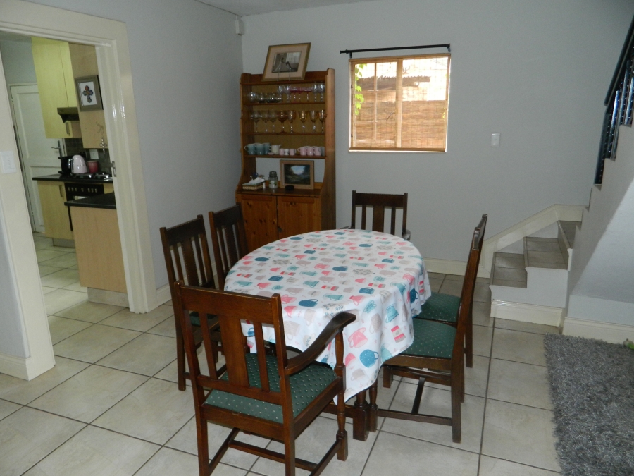 To Let 3 Bedroom Property for Rent in Six Fountains Residential Estate Gauteng