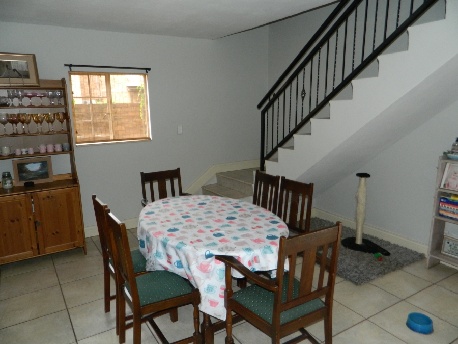 To Let 3 Bedroom Property for Rent in Six Fountains Residential Estate Gauteng