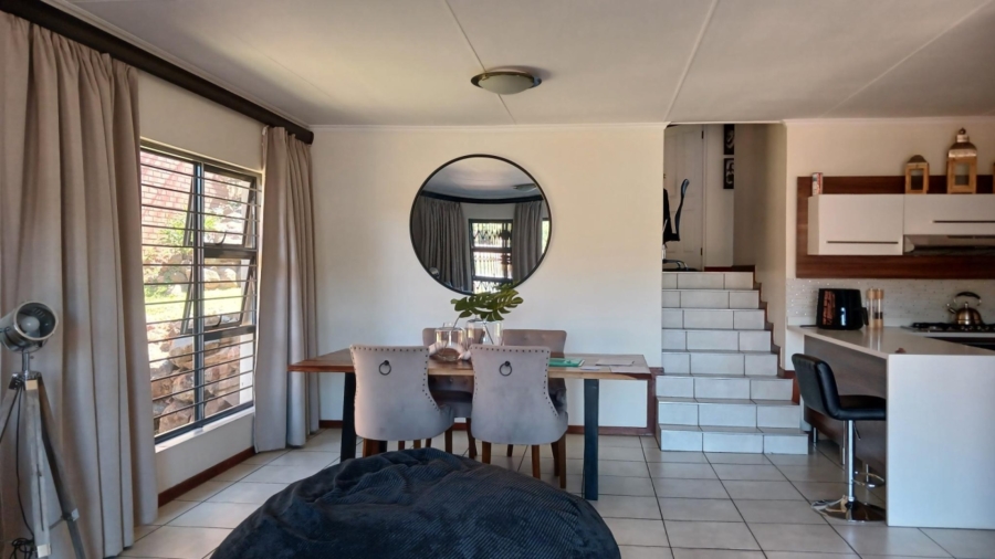 3 Bedroom Property for Sale in Glenvista Gauteng