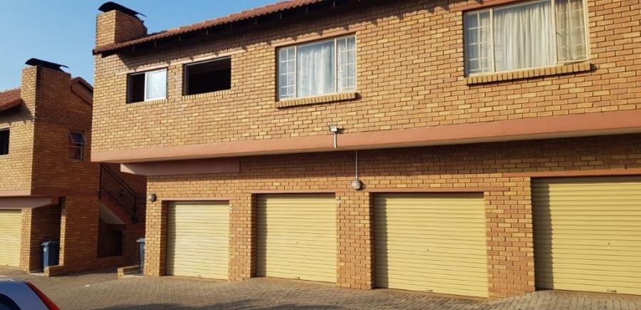 To Let 2 Bedroom Property for Rent in Olympus AH Gauteng