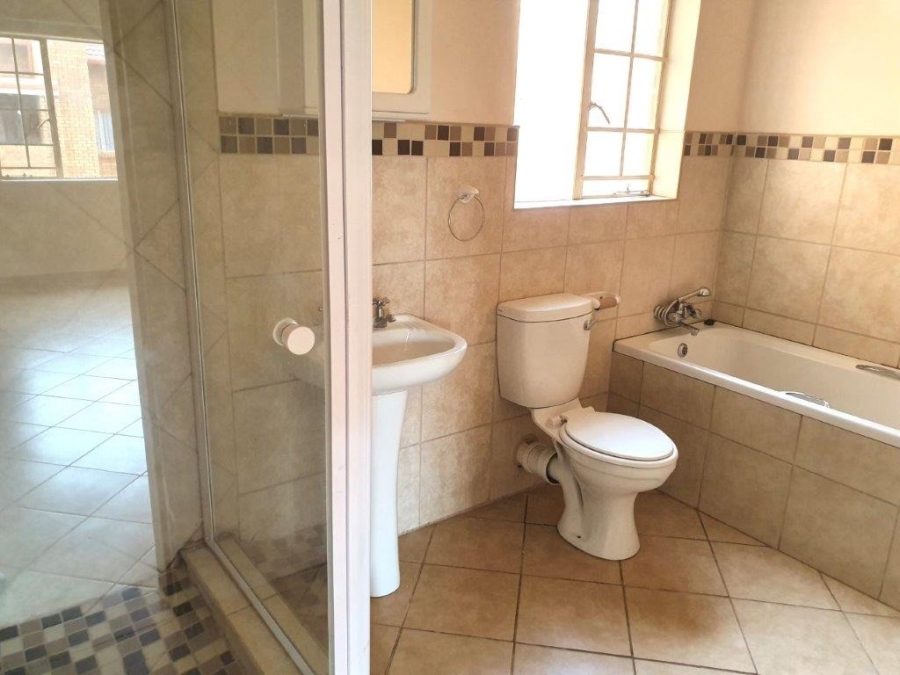 To Let 2 Bedroom Property for Rent in Olympus AH Gauteng