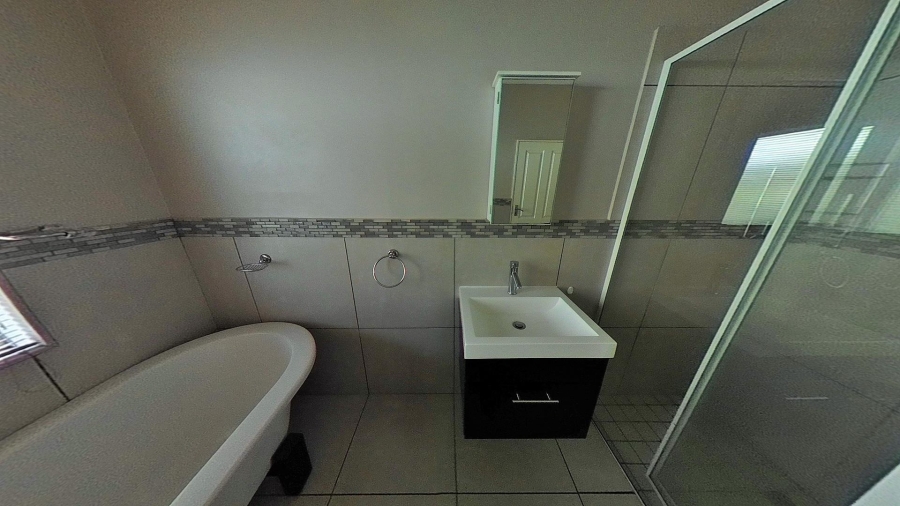 1 Bedroom Property for Sale in Northgate Gauteng