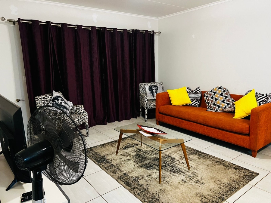 2 Bedroom Property for Sale in Waterfall Gauteng