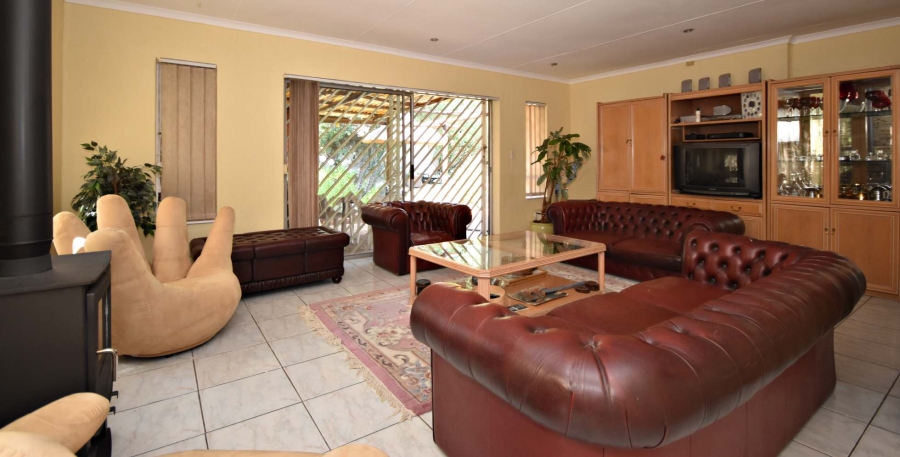 3 Bedroom Property for Sale in Olivedale Gauteng