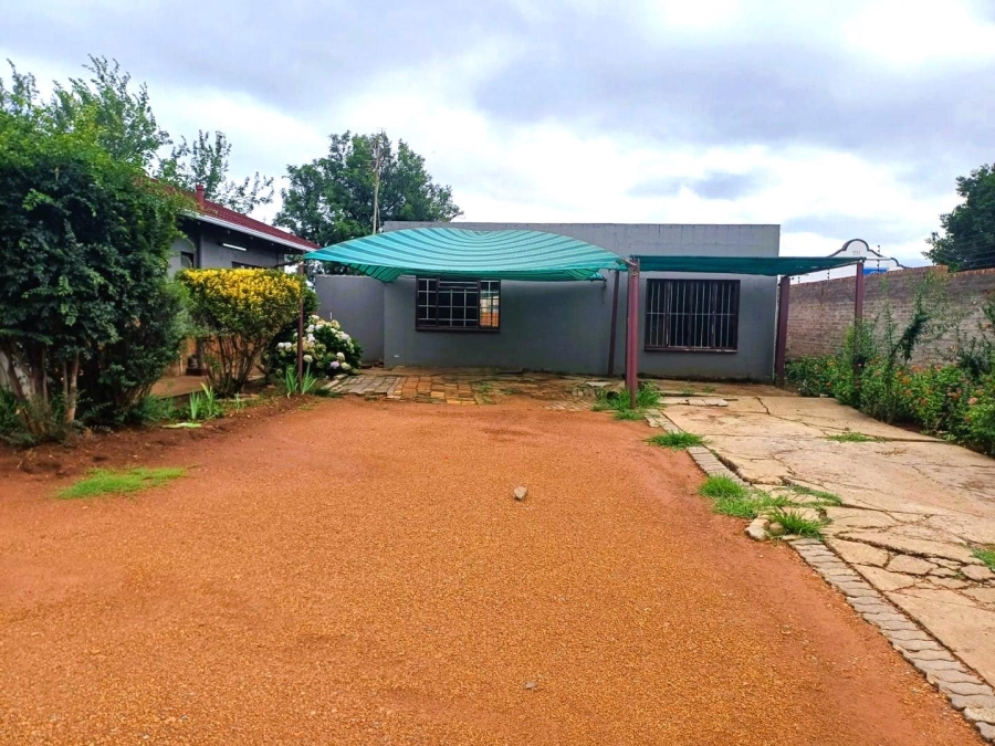 3 Bedroom Property for Sale in Meyerton Central Gauteng