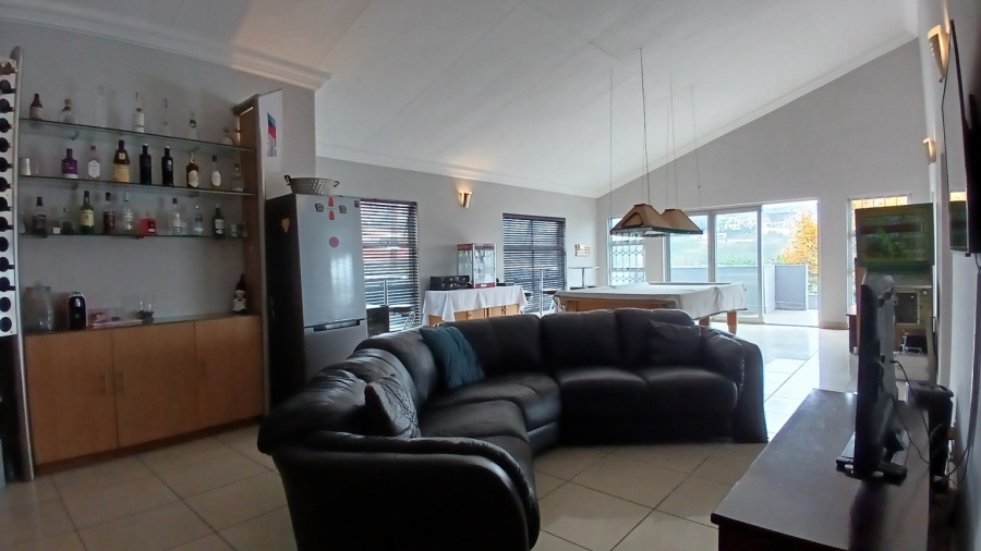 3 Bedroom Property for Sale in Glenvista Gauteng