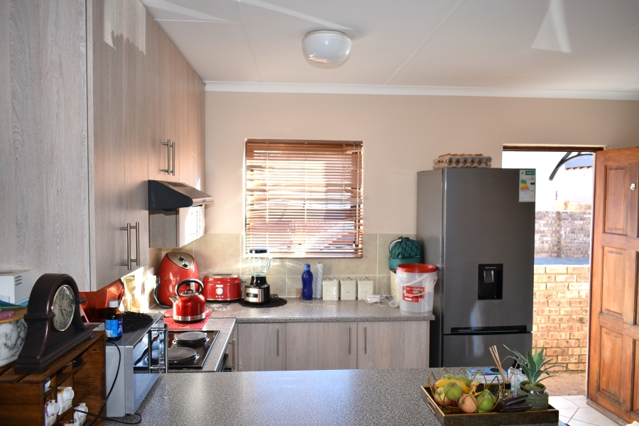 3 Bedroom Property for Sale in Chantelle Gauteng