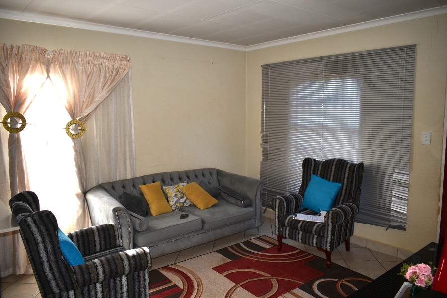 To Let 2 Bedroom Property for Rent in The Orchards Gauteng