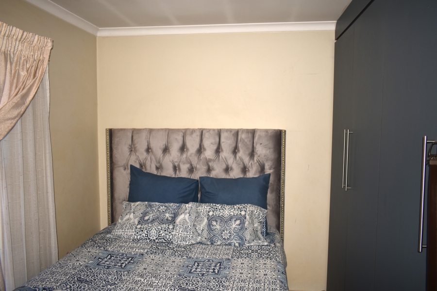 To Let 2 Bedroom Property for Rent in The Orchards Gauteng