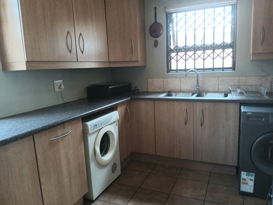 3 Bedroom Property for Sale in Edenvale Central Gauteng