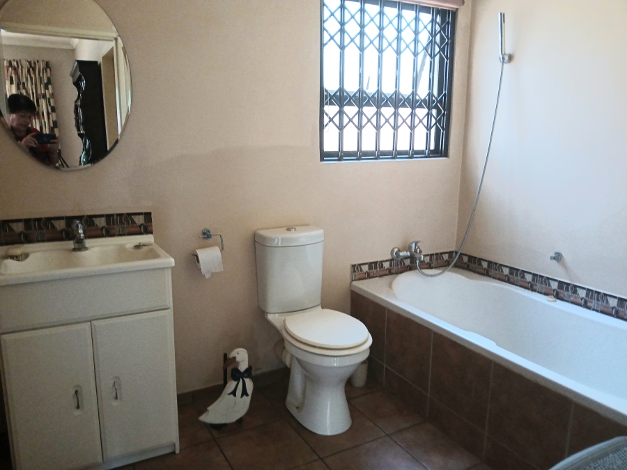 3 Bedroom Property for Sale in Edenvale Central Gauteng