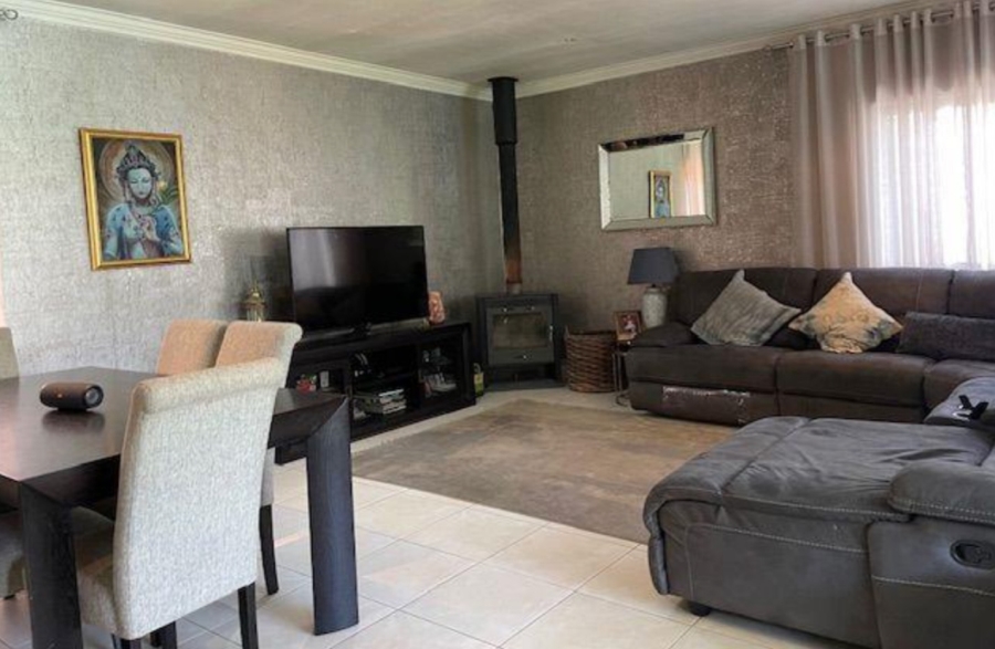 4 Bedroom Property for Sale in Bedfordview Gauteng