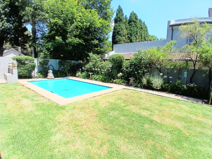 4 Bedroom Property for Sale in Bedfordview Gauteng