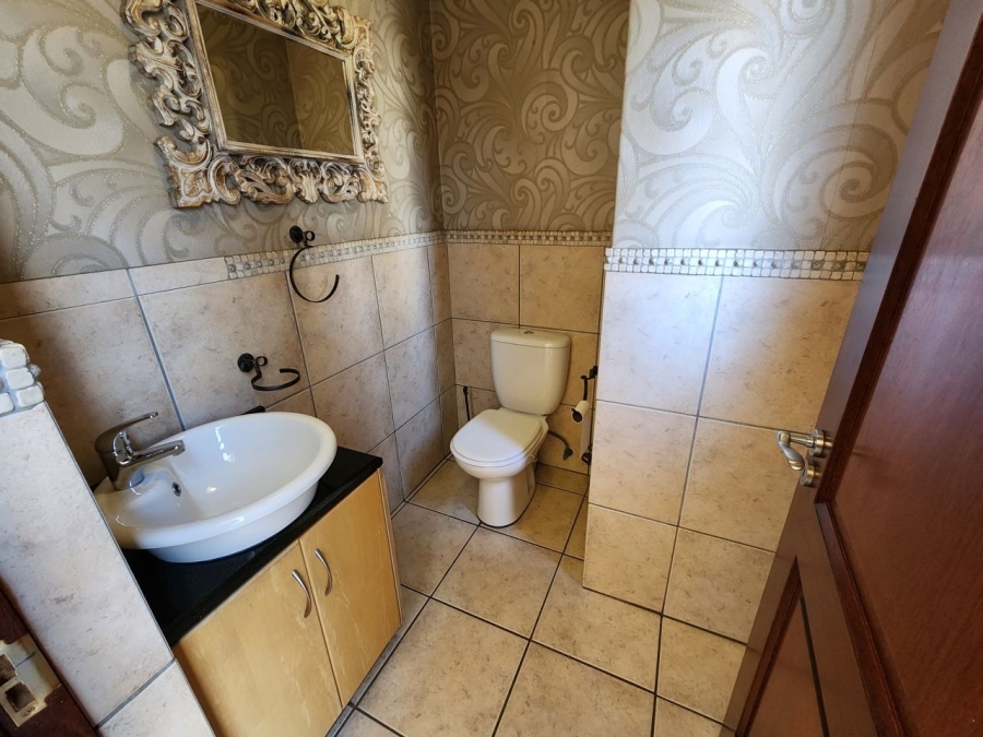 3 Bedroom Property for Sale in Beyers Park Gauteng