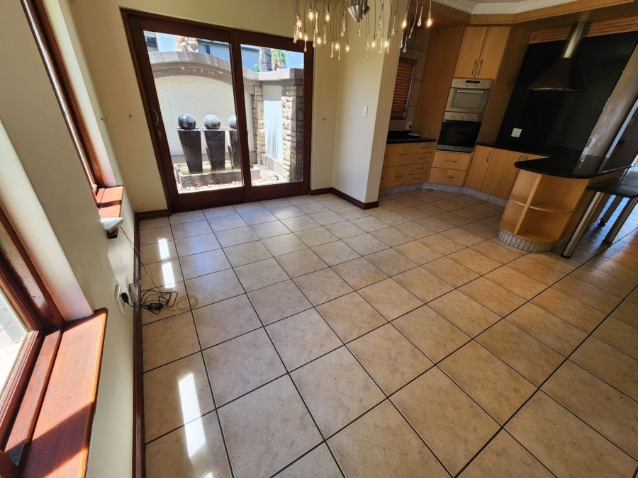 3 Bedroom Property for Sale in Beyers Park Gauteng