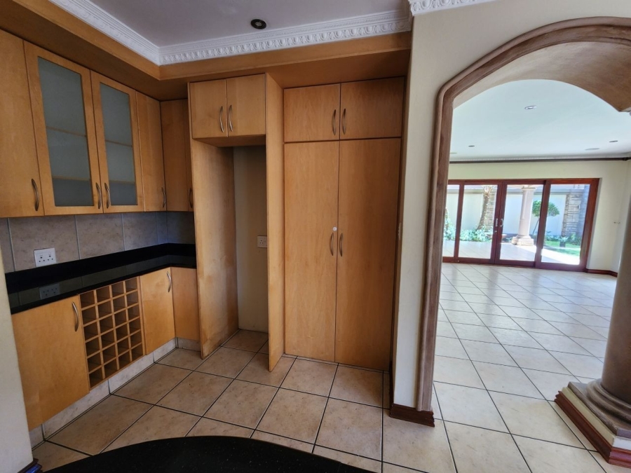 3 Bedroom Property for Sale in Beyers Park Gauteng