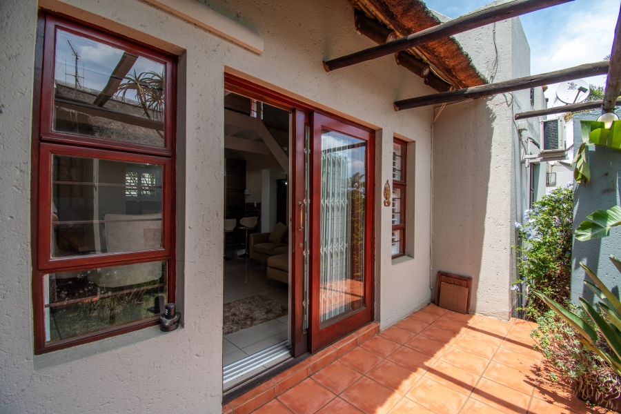 2 Bedroom Property for Sale in Sharonlea Gauteng