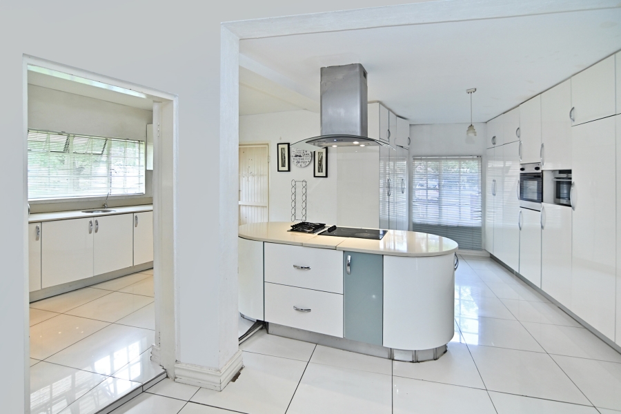 6 Bedroom Property for Sale in President Park Gauteng