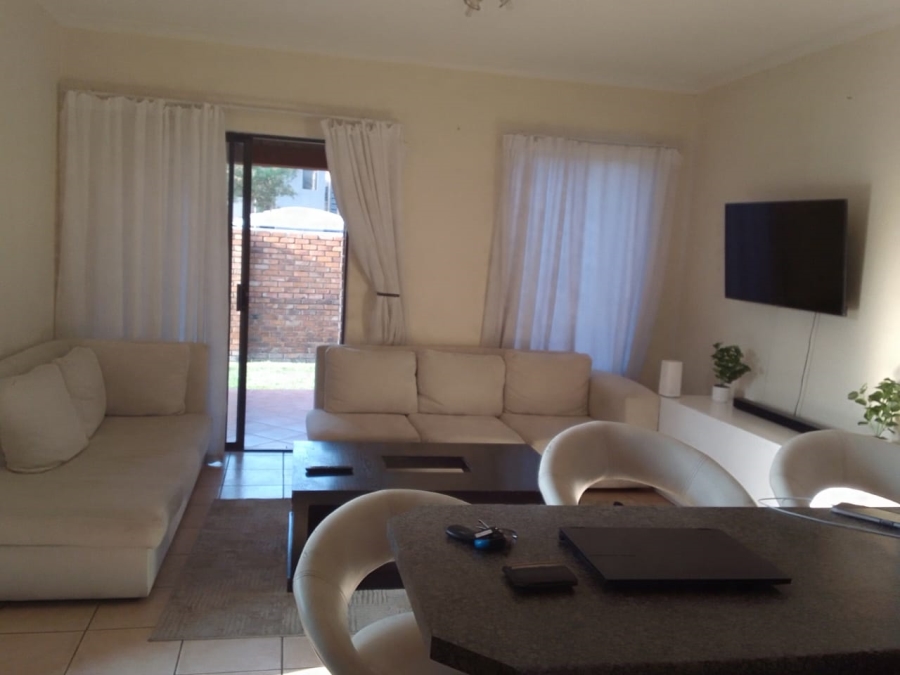 2 Bedroom Property for Sale in Edleen Gauteng