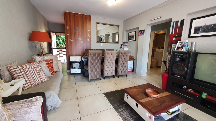 2 Bedroom Property for Sale in Glenvista Gauteng