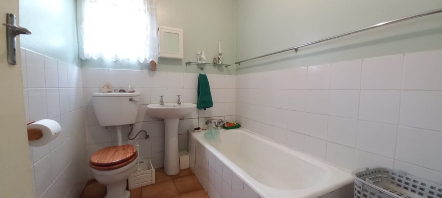 3 Bedroom Property for Sale in Mapleton Gauteng