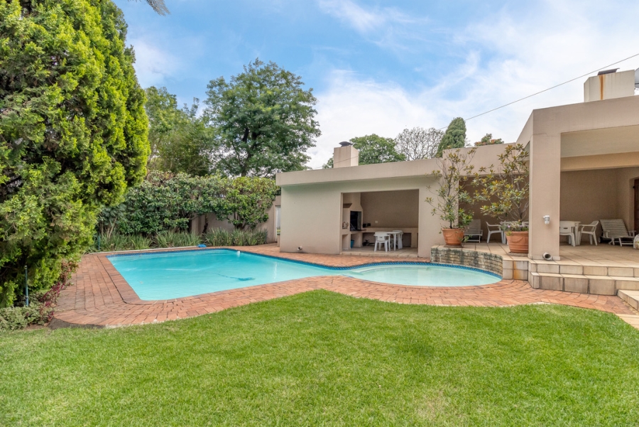 4 Bedroom Property for Sale in Emmarentia Gauteng