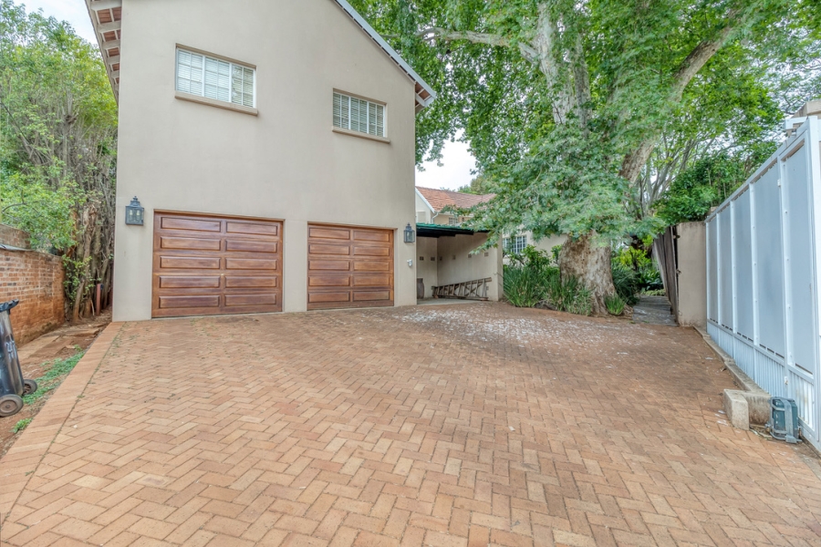 4 Bedroom Property for Sale in Emmarentia Gauteng