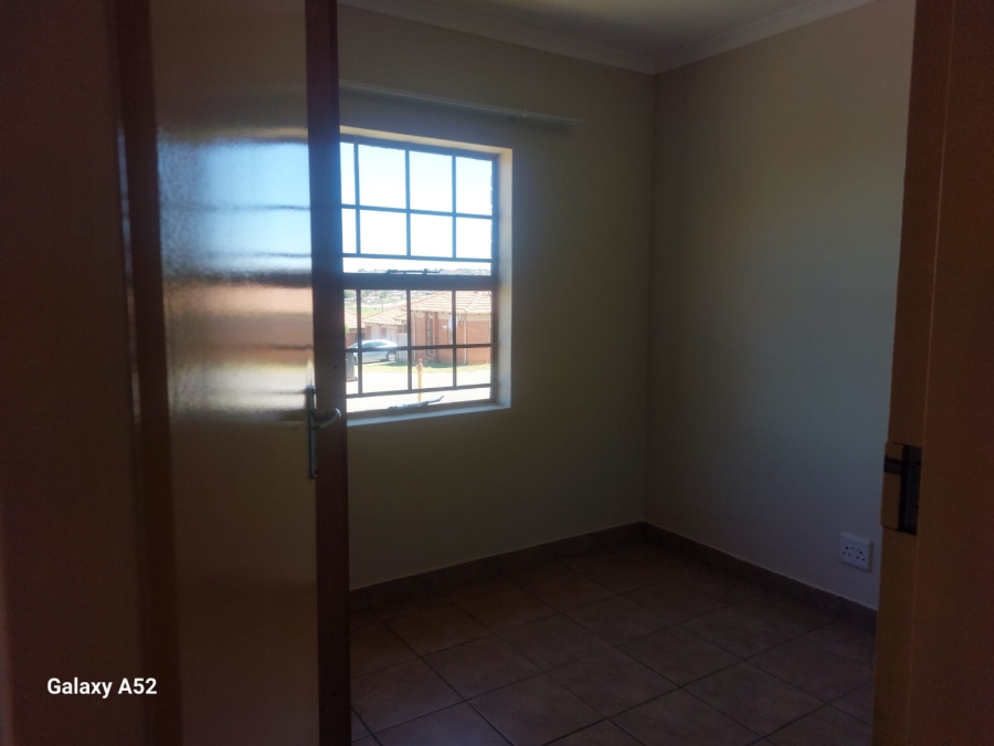 3 Bedroom Property for Sale in Thatch Hill Estate Gauteng