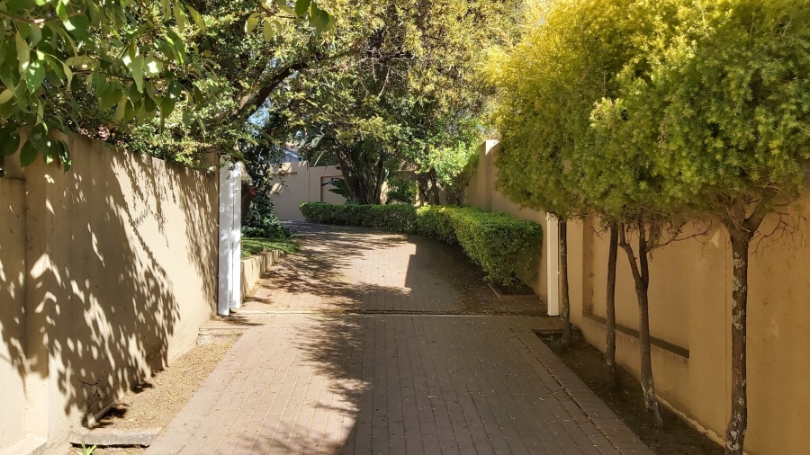 3 Bedroom Property for Sale in Fourways Gauteng