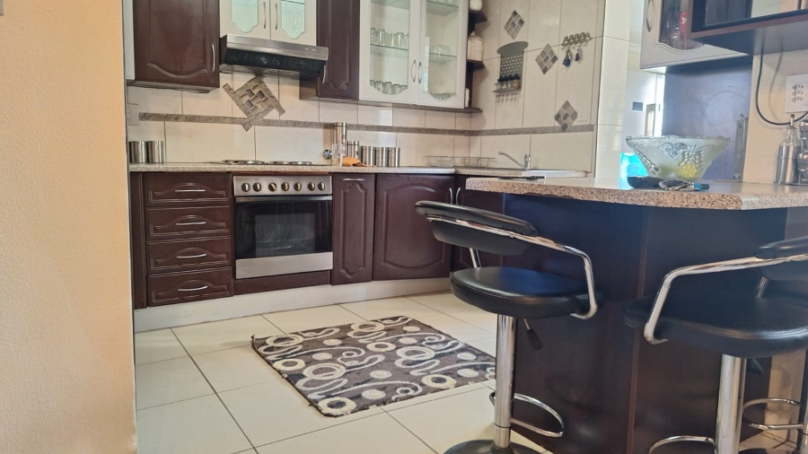 4 Bedroom Property for Sale in Dalpark Gauteng