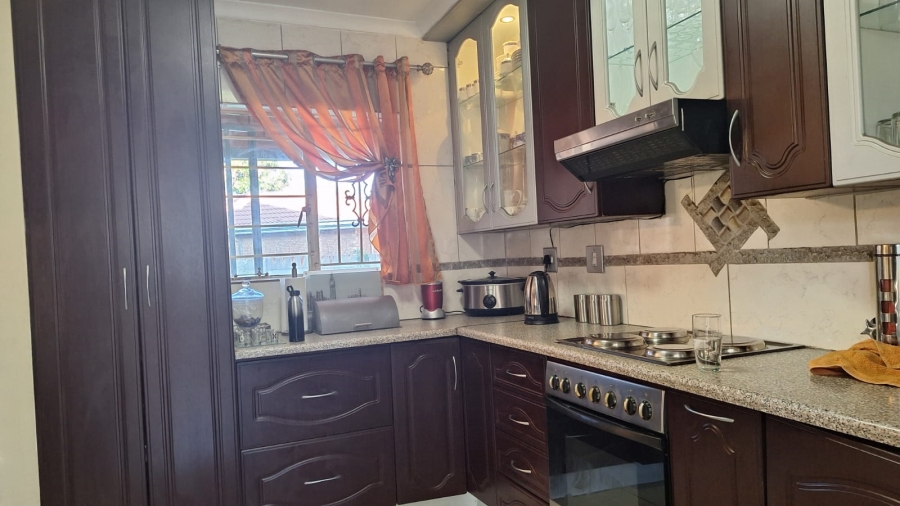 4 Bedroom Property for Sale in Dalpark Gauteng