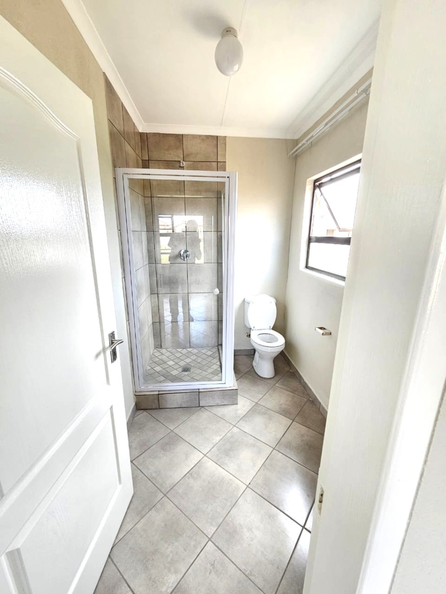 2 Bedroom Property for Sale in Windmill Park Gauteng