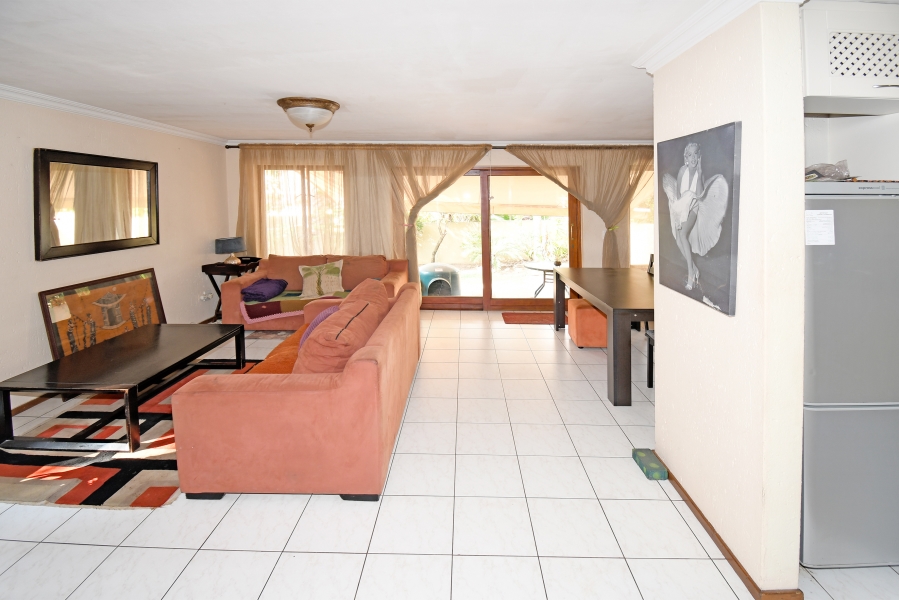 3 Bedroom Property for Sale in Barbeque Downs Gauteng