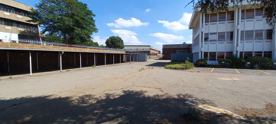 Commercial Property for Sale in Isando Gauteng