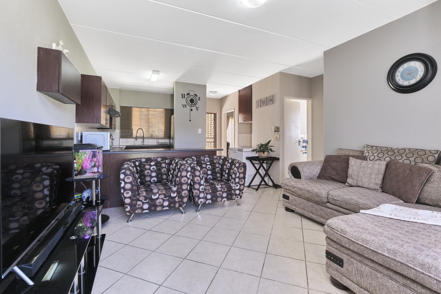 2 Bedroom Property for Sale in Honeypark Gauteng