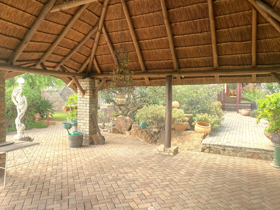 To Let 5 Bedroom Property for Rent in Silverton Gauteng