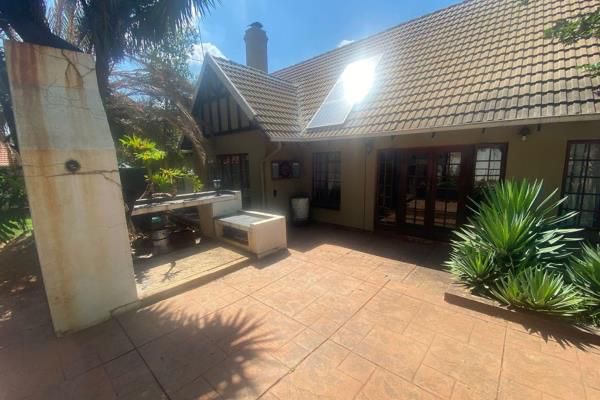 To Let 3 Bedroom Property for Rent in Equestria Gauteng